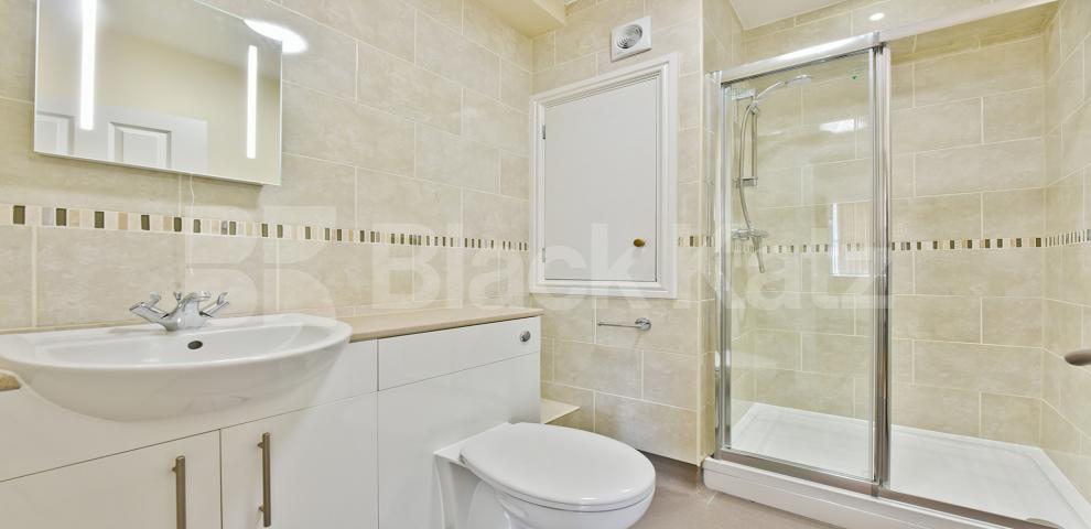 			NEW INSTRUCTION, 1 Bedroom, 1 bath, 1 reception Apartment			 Metro Apartments. Lewisham High Street , Lewisham 